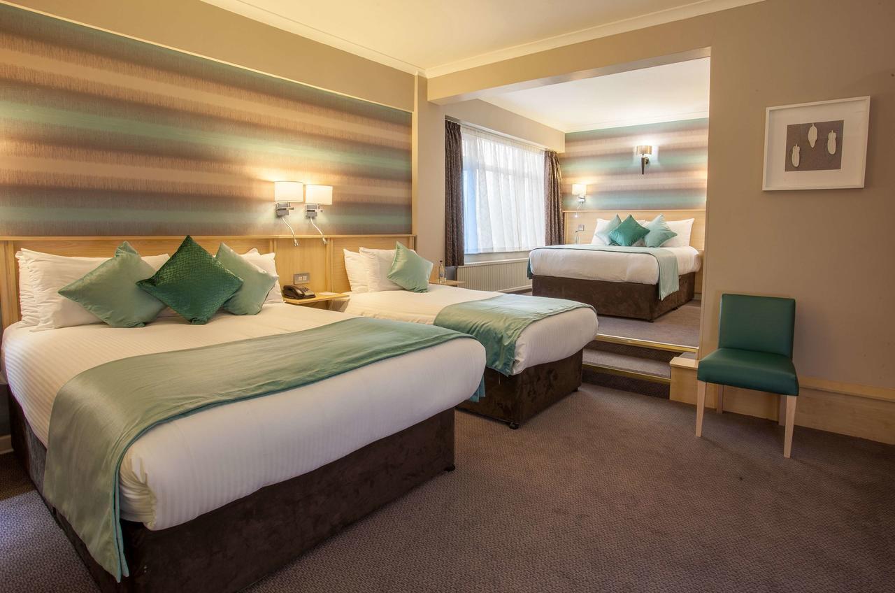 אלטרינצ'אם Cresta Court Hotel מראה חיצוני תמונה